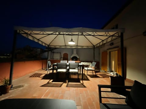 Night, Balcony/Terrace