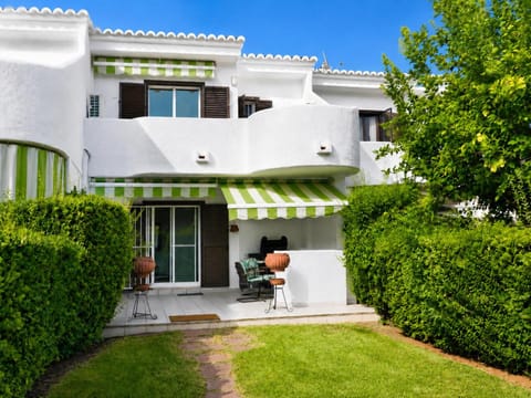 Property building, Garden, Garden view