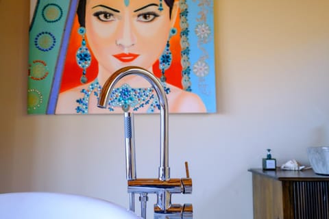 Hillside Chalet with panoramic views Chalet in Abang