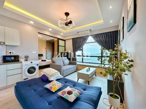 Communal lounge/ TV room, Bed, TV and multimedia, Kitchen or kitchenette, Living room, Photo of the whole room, Seating area, Evening entertainment, Bedroom, minibar, towels, washing machine, dryer