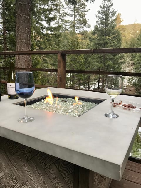 Patio, Balcony/Terrace, River view, fireplace