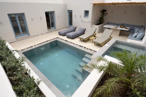 Garden, Hot Tub, Swimming pool