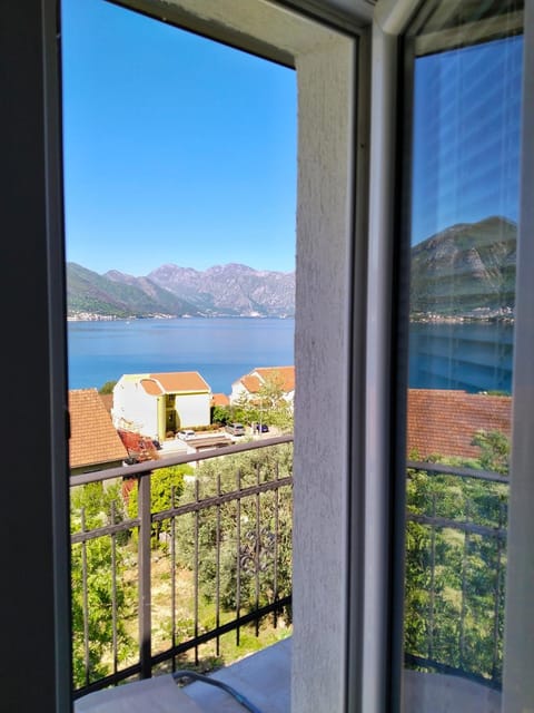 Apartments Sonja Apartment in Dobrota