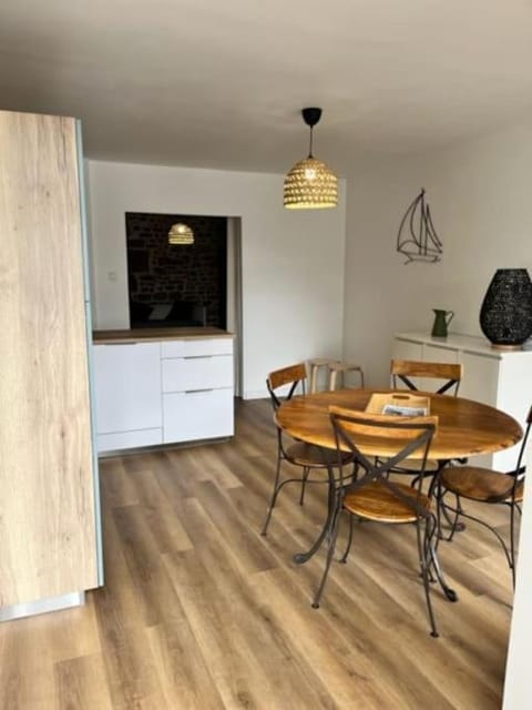 Appartement neuf 4pers, remparts Apartment in Brittany