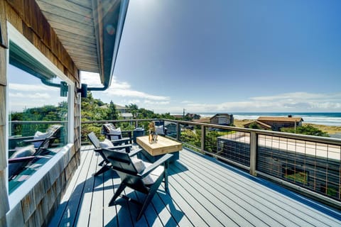 Treehouse MCA#414 House in Manzanita