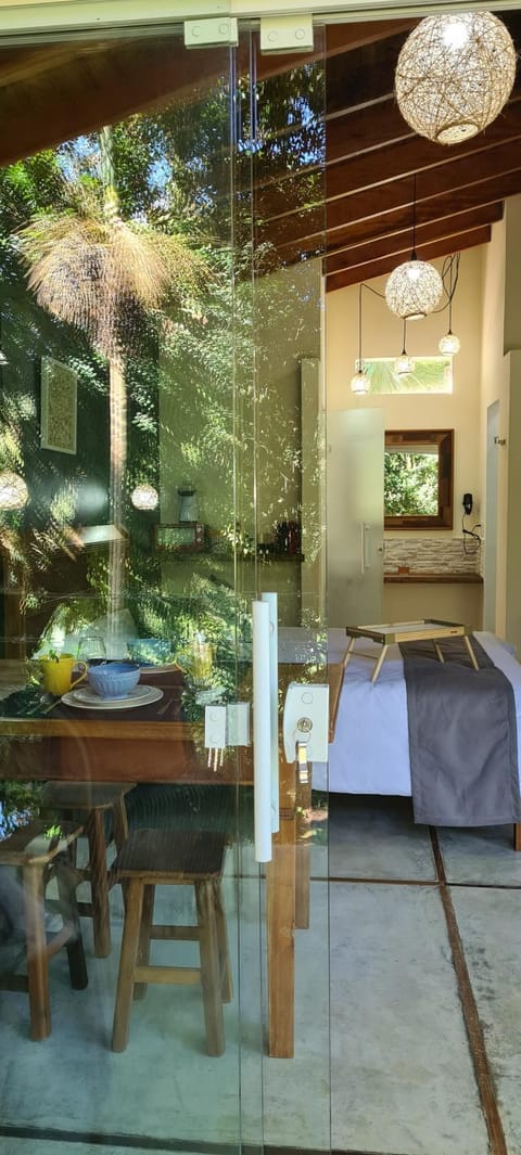 Bed, Dining area, Bedroom