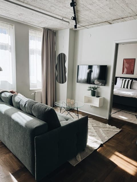 Living room, Photo of the whole room