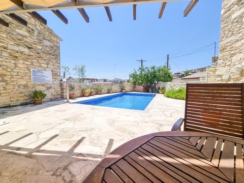 Patio, Pool view, Swimming pool