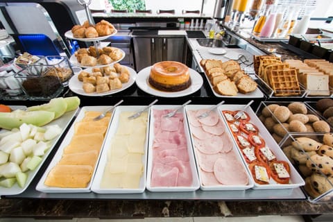 Buffet breakfast