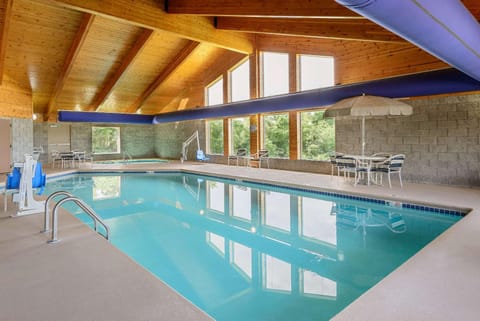 On site, Pool view, Swimming pool