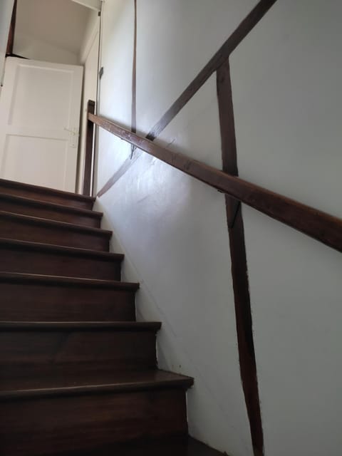 Les Glycines House in Fontainebleau