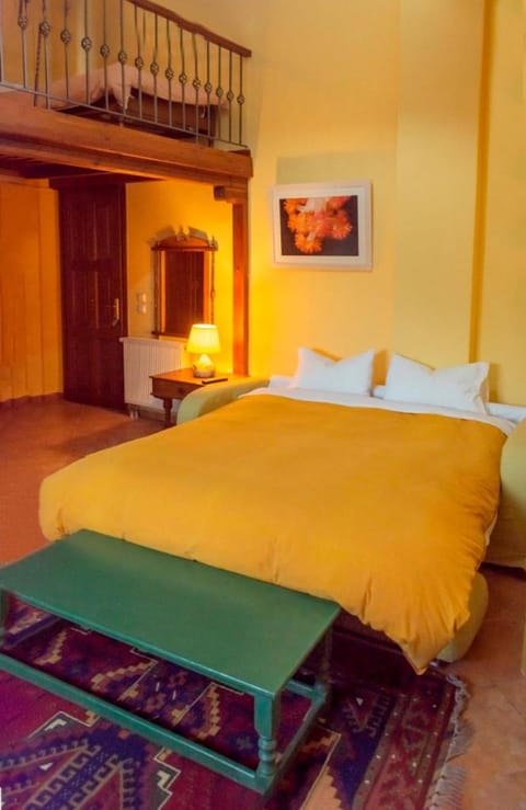 Seating area, Bedroom