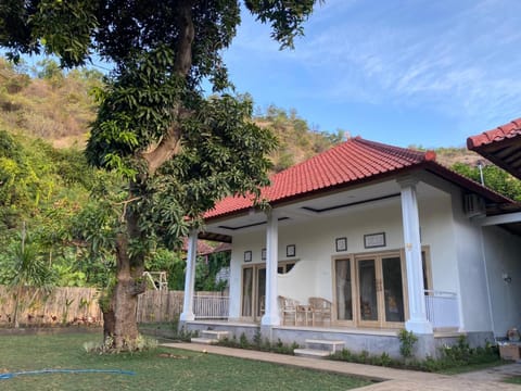 Comeon Amed Vacation rental in Abang