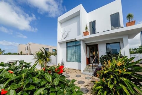 Property building, Garden view