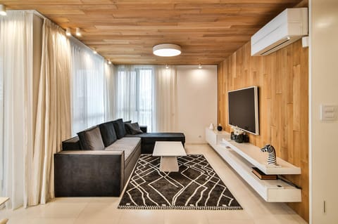 Communal lounge/ TV room, TV and multimedia, Living room, Seating area