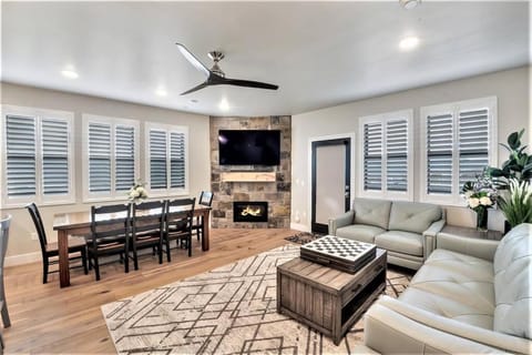 Luxury Condo by Jordanelle Reservoir & Deer Valley Apartment in Jordanelle Reservoir