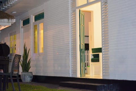 Property building, Night