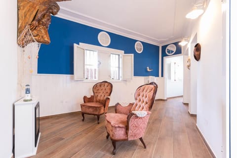 Communal lounge/ TV room, Living room, Internal: Not applicable to any particular room