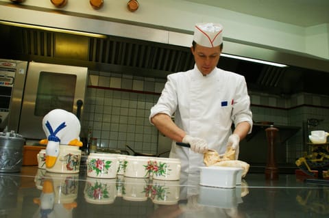 Restaurant/places to eat, Food