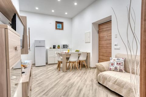 Margaret House Sorrento Apartment in Priora