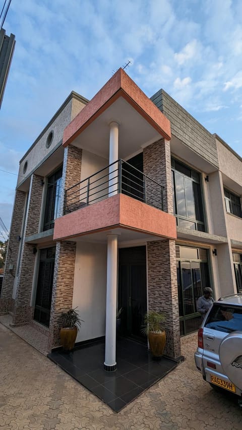 Property building, Day, Parking