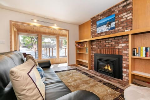 Agate Bay 3BDR, Walking Distance to the Beach! House in Tahoe Vista