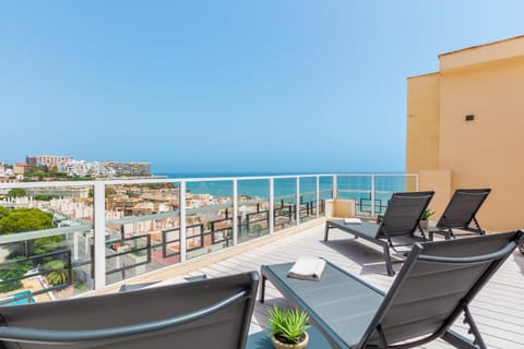 Solarium, Balcony/Terrace, Sea view, sunbed
