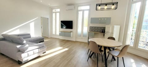 La Joliette Apartment in Marseille