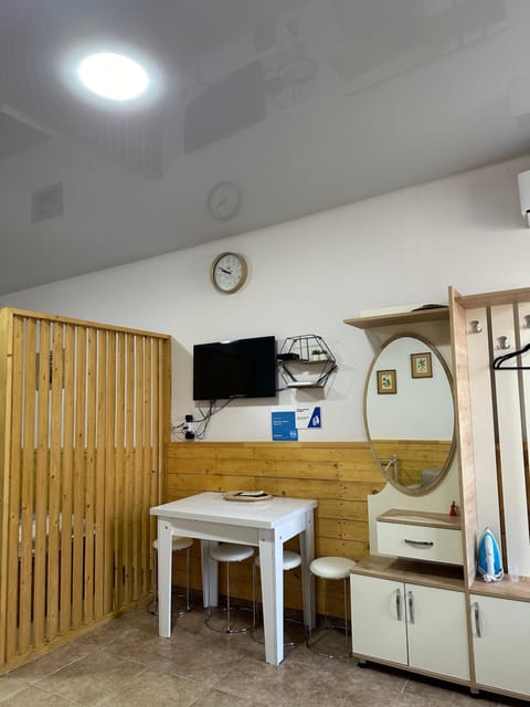 TV and multimedia, Dining area