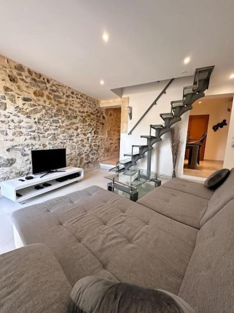 L’élégance de la pierre Apartment in Arles