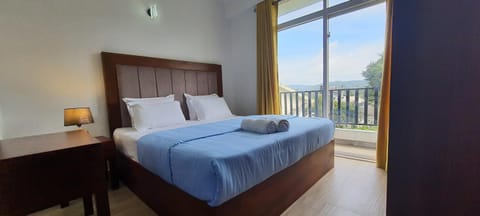 View (from property/room), Photo of the whole room, Bedroom