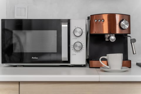 Coffee/tea facilities, Kitchen or kitchenette