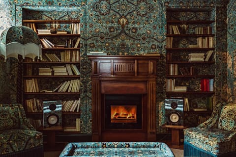 Library, Living room, Seating area, flat iron