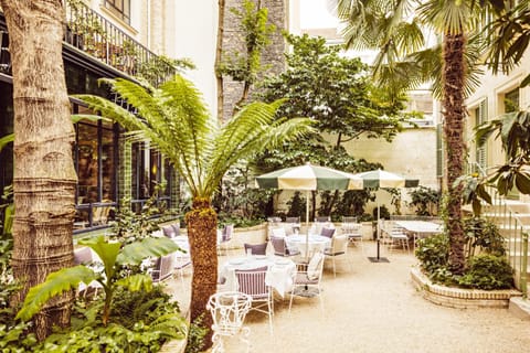 Patio, Restaurant/places to eat, Garden