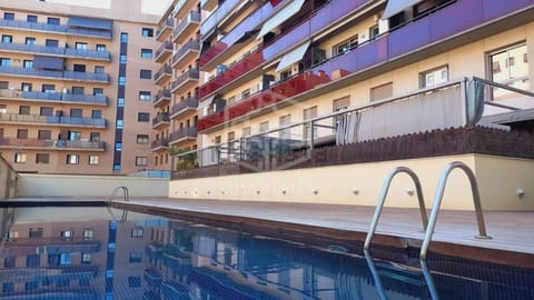 Pool view, Swimming pool