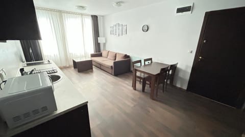 ALTITUDE MOUNTAIN APARTMENTS ASPEN at GONDOLA BANSKO Apartment in Bansko