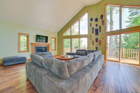 Waterfront Lake Huron Getaway with Private Beach! House in Michigan