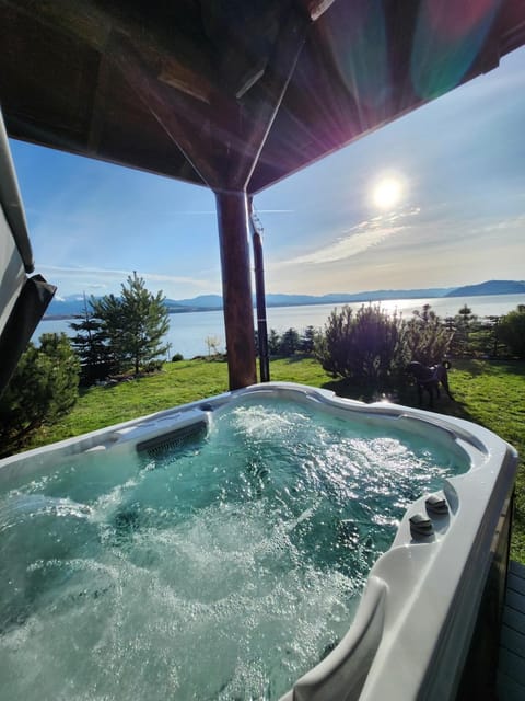Day, Natural landscape, Hot Tub, Hot Tub