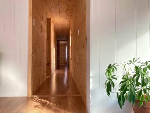 Stream House (The Lorca, Catskills) House in Shandaken