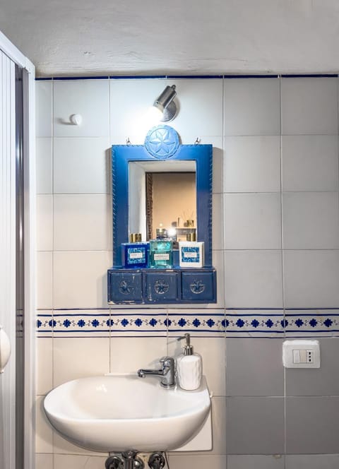 Piombino Apartments - Casa Loriano Apartment in Piombino