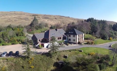 Property building, Natural landscape, Mountain view