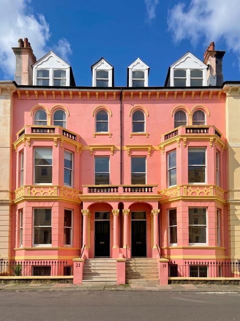 Property building, Day, Landmark view