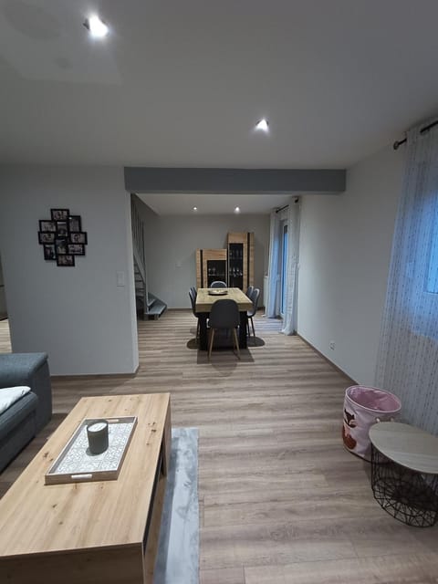 Maison de ville avec terrasse House in Vosges