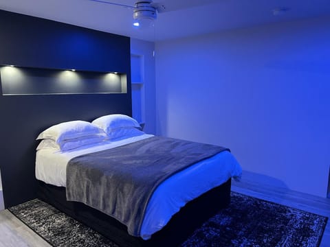 Photo of the whole room, Evening entertainment, Bedroom