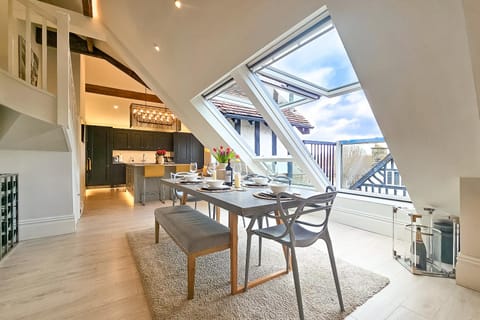 Balcony/Terrace, Dining area, kitchen