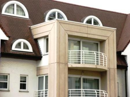 Property building, Balcony/Terrace