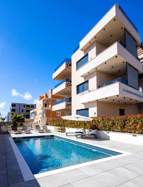 Property building, Pool view, Swimming pool