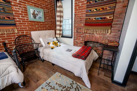 The Pittsburgh Hideaway-Amazing View-3 Bedrooms House in Pittsburgh