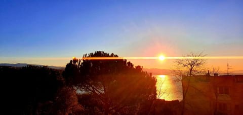 Balcony/Terrace, Sea view, Sunrise