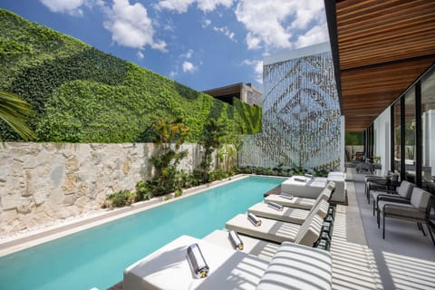 Property building, Swimming pool